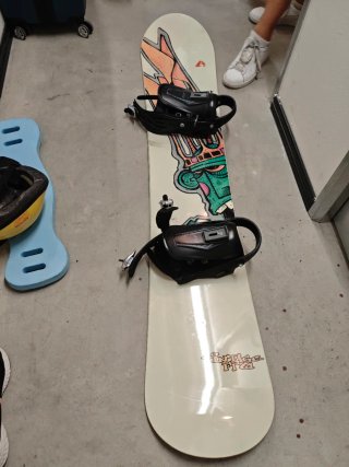 Tabla de Snowboard con Fijaciones y funda
