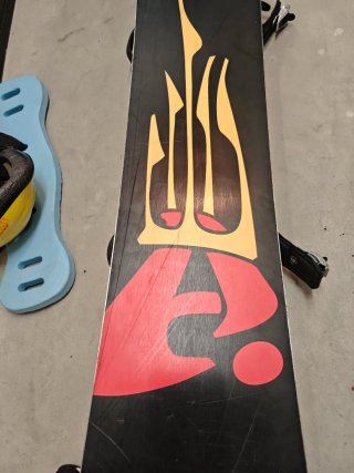 Tabla de Snowboard con Fijaciones y funda
