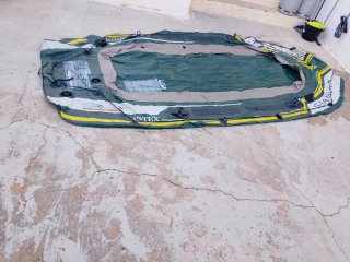 Bote hinchable de 3 a 4 personas