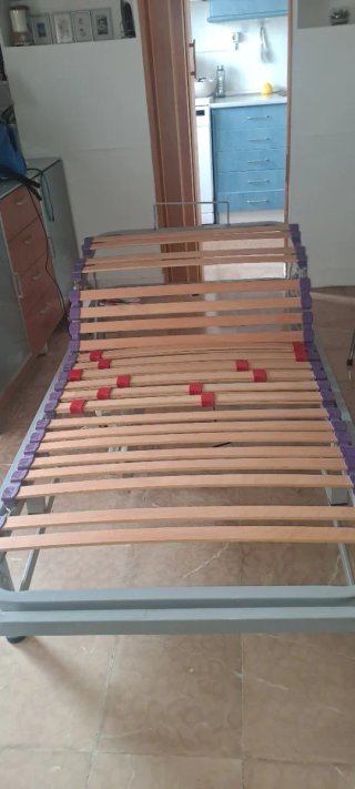 Cama articulada eléctrica