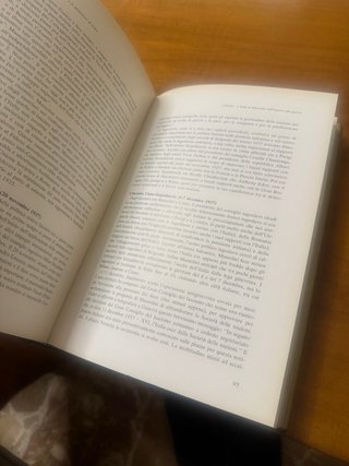 Libro Italia di mussolini  dall impero alla guerra