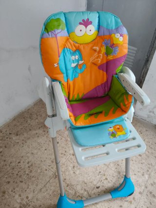 Trona de bebé Chicco con estampado