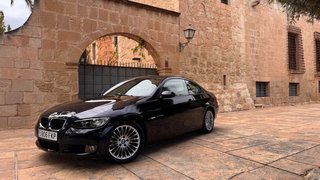 BMW 320i E92