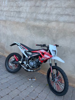 Derbi Senda Xtreme 2018 Roja y Blanca