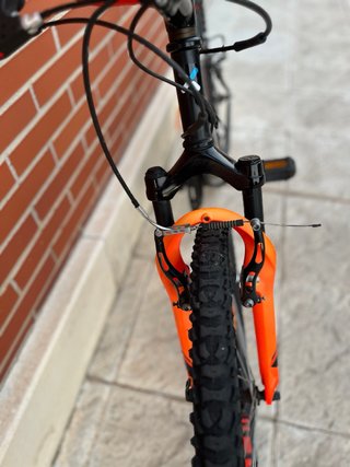 Bicicleta Rockrider Btwin ST500