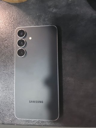 Samsung Galaxy S25 FE Negro NO CONSERVO SU CAJA