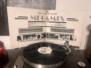 House Sounds Mega Mix