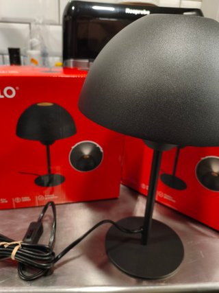 Lámpara de mesa negra Roaprobe E14