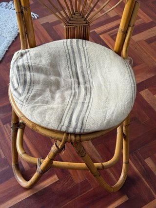 Sillas de comedor de mimbre vintage años 70/80