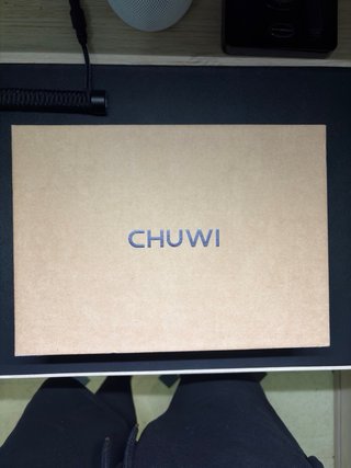 Mini PC Chuwi AuBox Ryzen 7 8745HS 16GB DDR5 1TB