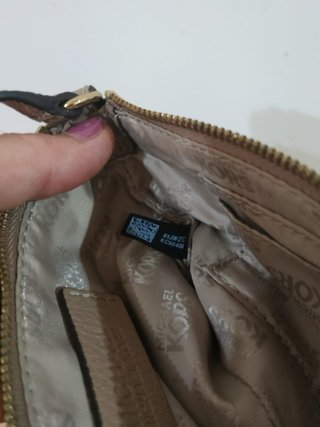Monedero Michael Kors Beige con Pulsera