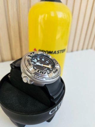 Relógio Citizen Promaster Eco-Drive Titanium 300M