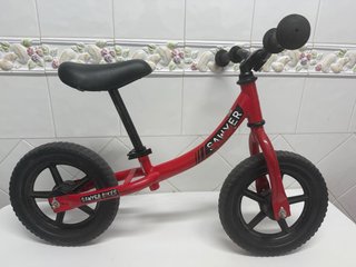 Bicicleta de equilibrio Sawyer Roja