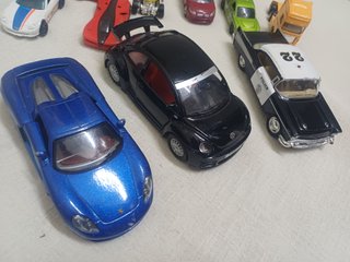Lotto modellismo auto e vespa