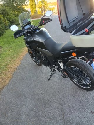 Honda CB 500 X Negra/Gris