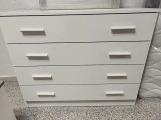 CÓMODA CÓMODA CÓMODA CÓMODA COMODA