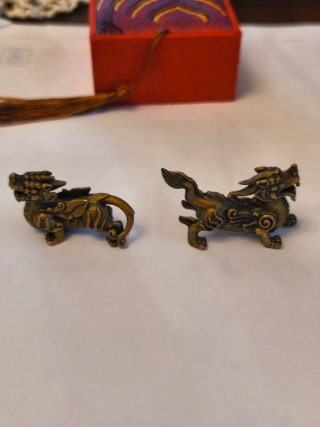 Dos miniaturas antiguas bronce dragón chino son 2