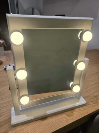 Espejo de tocador con luces LED