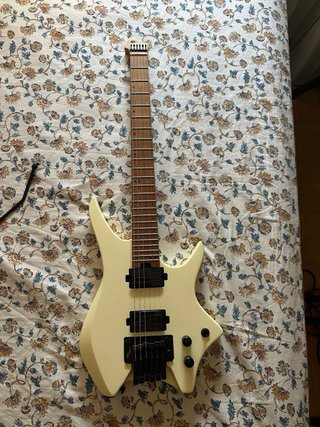 Guitarra Headless Hill