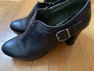 JOYCA Botines negros de piel