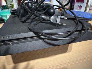 PS4 NON FUNZIONA