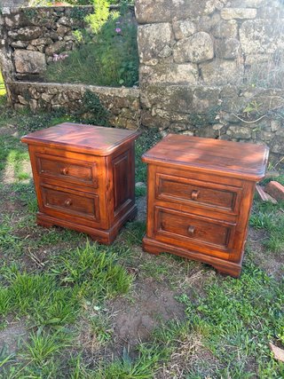 Mesitas de noche de madera