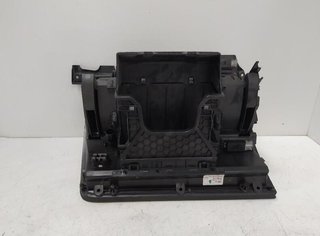 Volkswagen 292343 3g1857097n guantera passat
