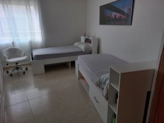 2 Camas Blancas con Almacenamiento