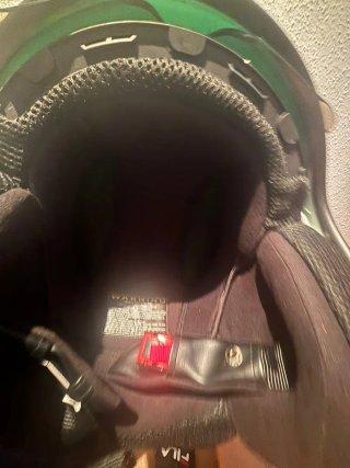 Casco de moto estilo retro
