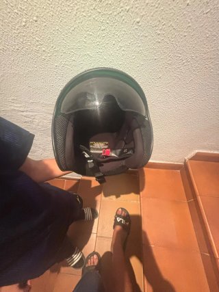 Casco de moto estilo retro