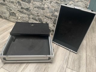 Traktor Kontrol S4 MK1 + Valigia