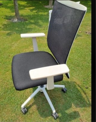 Silla de escritorio ergonómica