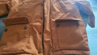 Giubbotto invernale Petit Bateau con cappuccio