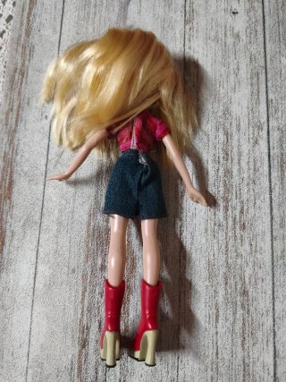 Muñeca Bratz Cloe 2001