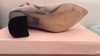 Botas grises de tacón