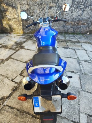 Honda 900 Naked Azul