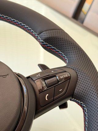 Volante deportivo estilo BMW M
