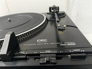 Tocadiscos CEC Chuo Denki 4000
