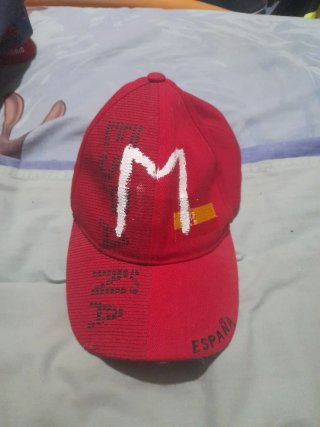 Gorra roja España