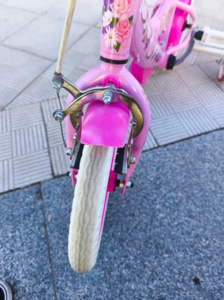 Bicicleta infantil rosa Flowers