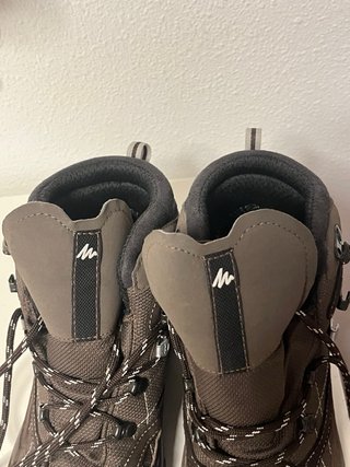 Botas de montaña trekking Quechua Marrones