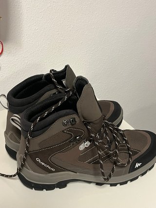 Botas de montaña trekking Quechua Marrones