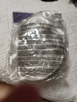 Peluca blanca sintética