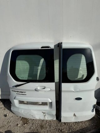 Puertas Traseras y parachoques Ford Transit Courie