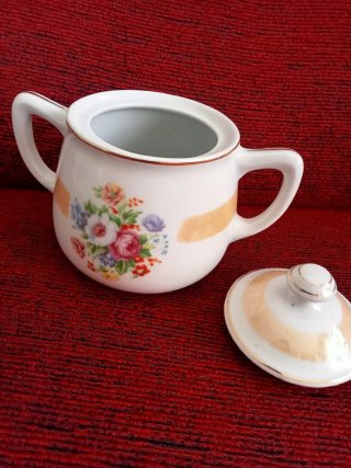 Mini sopera de porcelana con flores