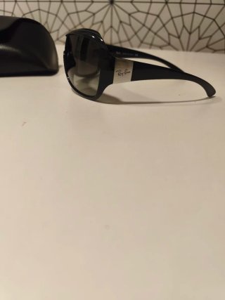 Gafas de sol Ray-Ban RB4099 originales