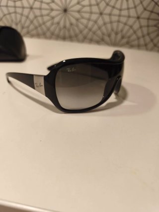 Gafas de sol Ray-Ban RB4099 originales