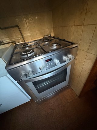 Cocina de gas con horno