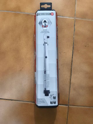 Llave dinamométrica 1/4 con maletín