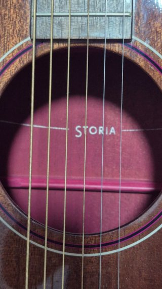 Guitarra Acústica Yamaha Storia III + Funda